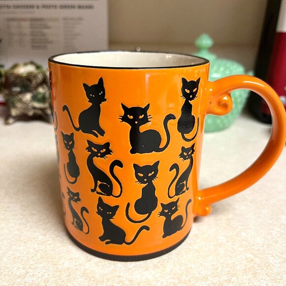 Halloween Cat Coffee Mug Orange Black Feline Spooky Ceramic Large Home Decor Big - Picture 1 of 7